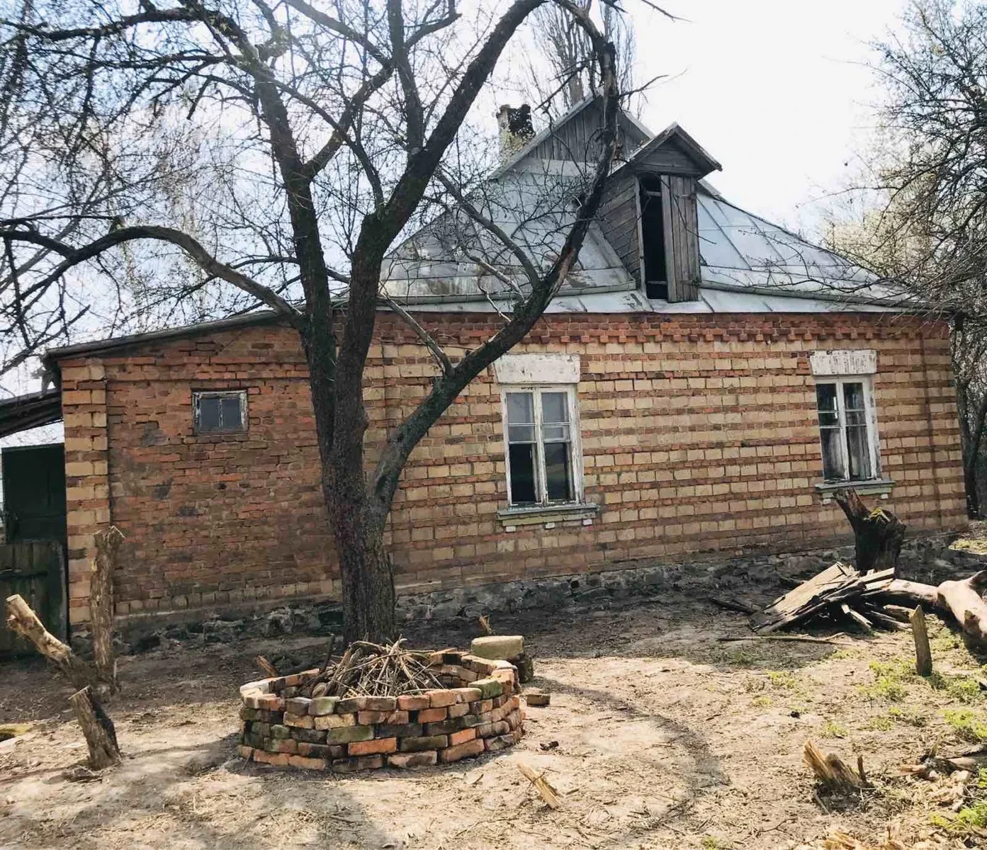 Ділянка 25 соток, Ставище: старий цегляний будинок, гараж, фото 4