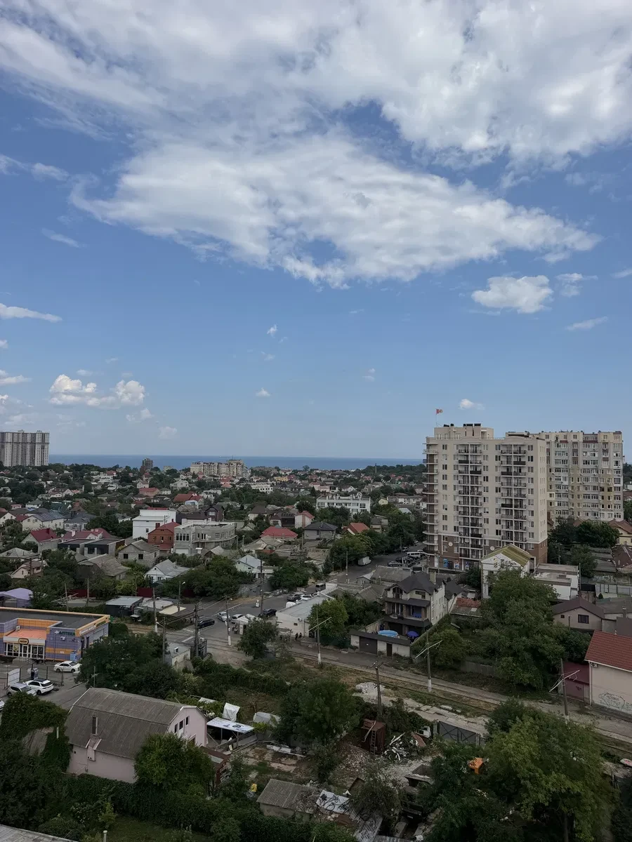 2-кімнатна квартира у ЖК Бастма: вид на море, 20 хв до моря - фото 4