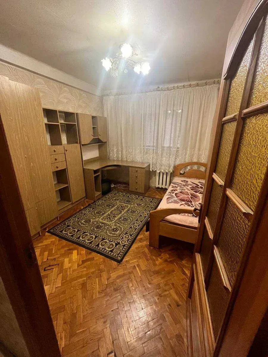 2-кімнатна квартира, Святошинський: метро Житомирська, 3-5 хв пішки - фото 2