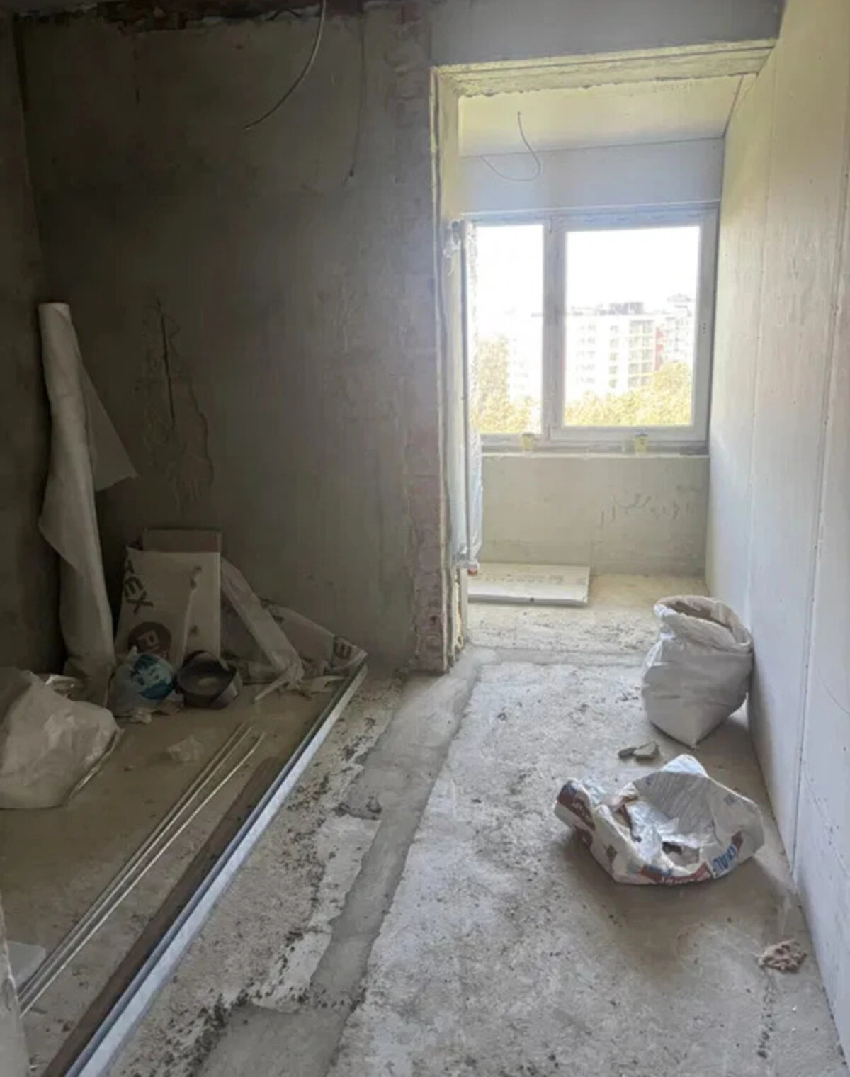 4-кімнатна квартира, вул. В'ячеслава Чорновола: гардероб, 2 санвузли, фото 5