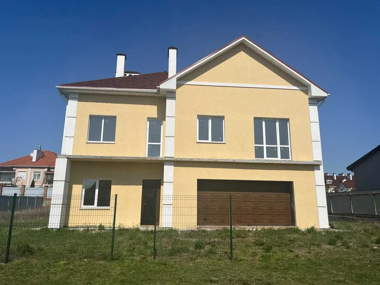 Будинок у ЖК Grand Villas: гараж на 2 авто, охорона - фото 1