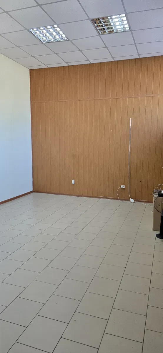 Приміщення, Шевченківський: євроремонт, офісні меблі, охорона - фото 1