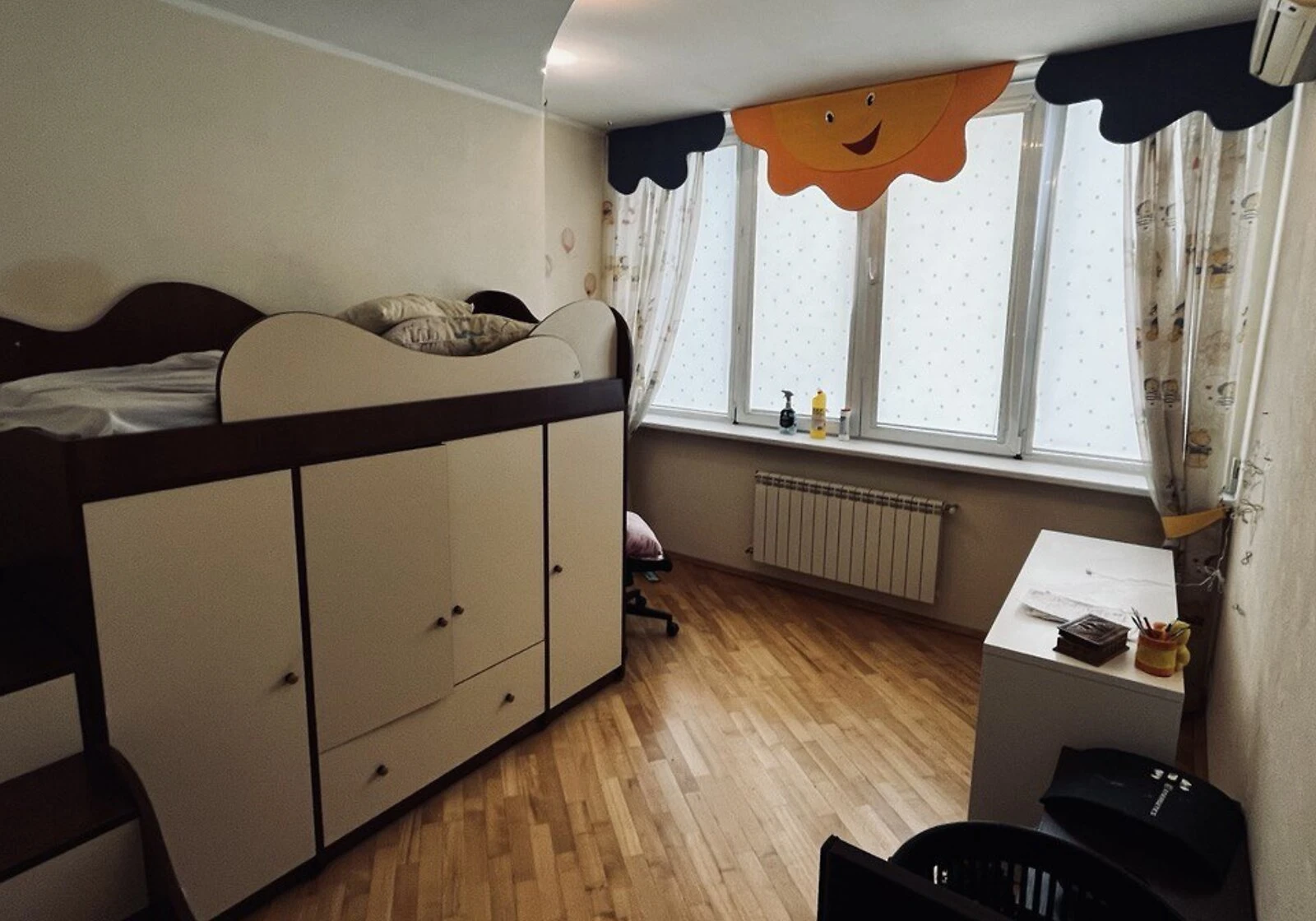 4-кімнатна квартира, Голосіївський: євроремонт, паркомісце, фото 4