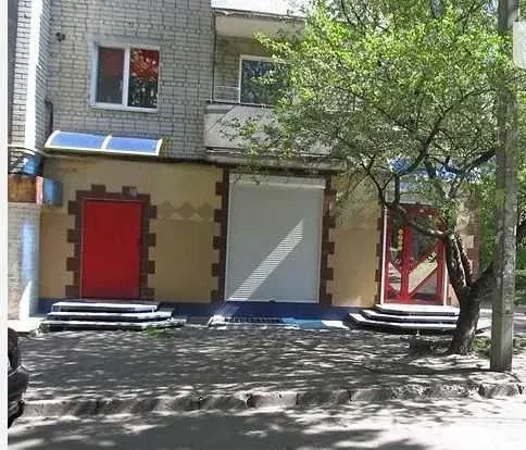 Помещение, Ровно: фасад, два отдельных выхода, фото 4