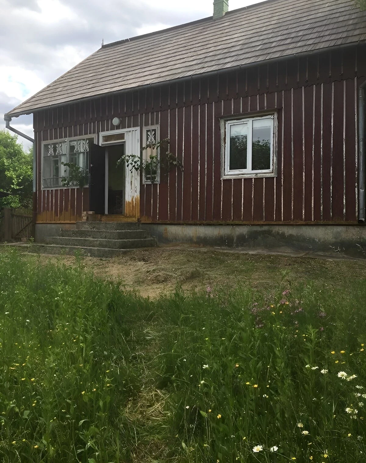 Будинок, Їжівці: пічне опалення, сад і город