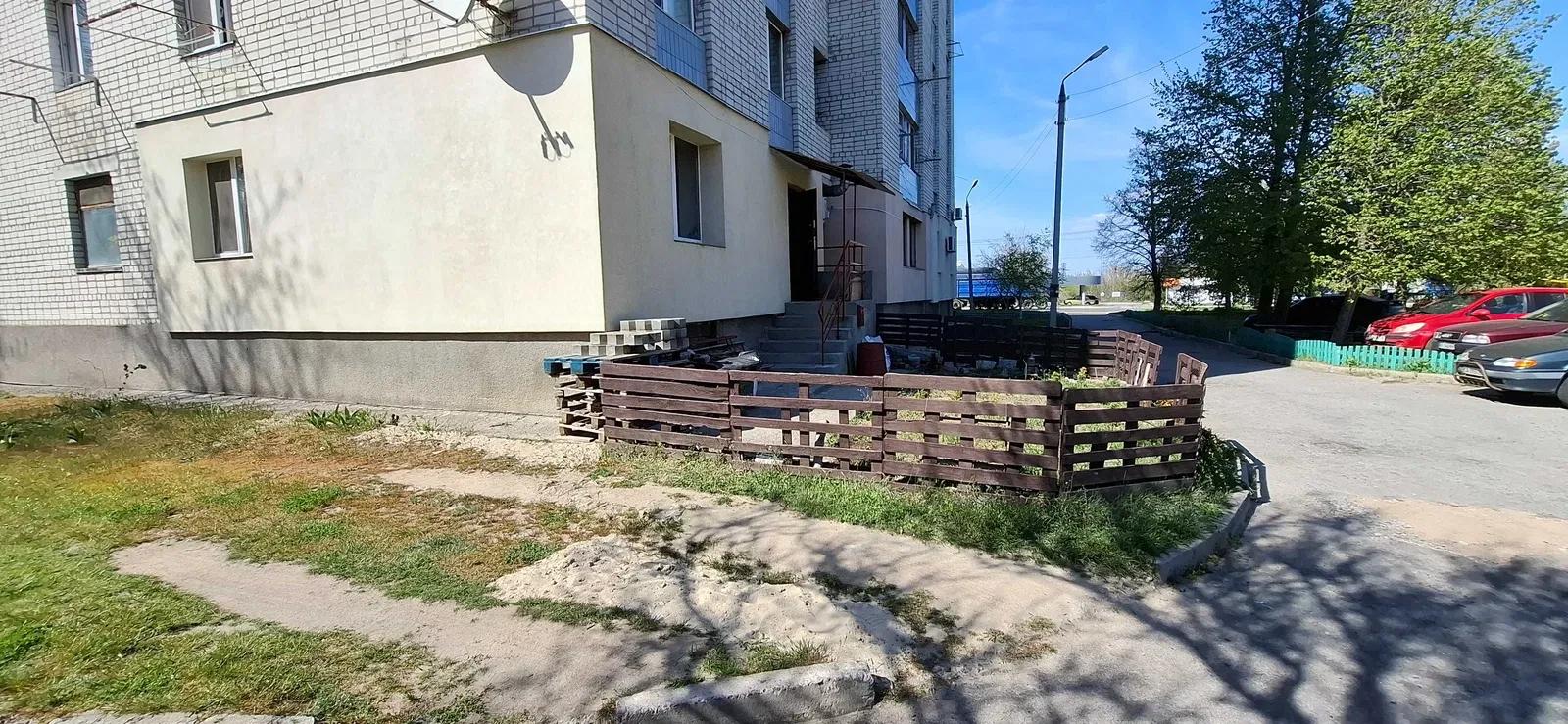 2-кімнатна квартира, Канів: окремий узаконений вихід, під комерцію - фото 2
