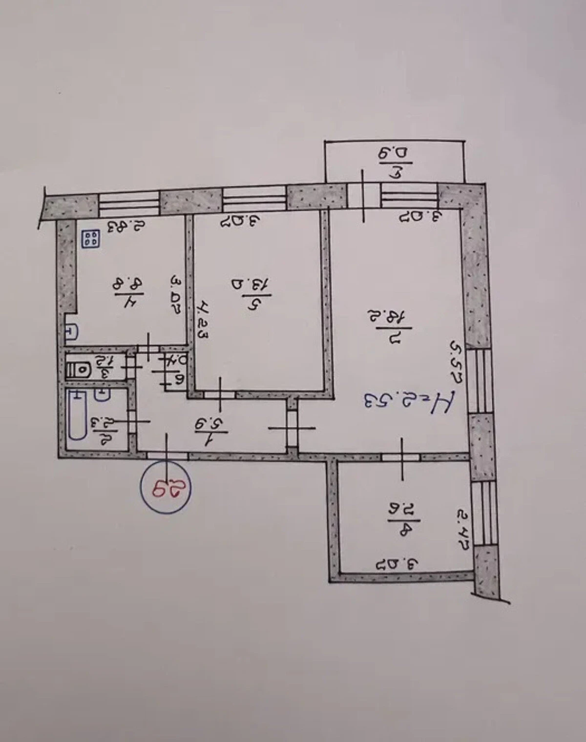3-кімнатна квартира, Саксаганський: кухня 8,8 м², можливий торг - фото 1