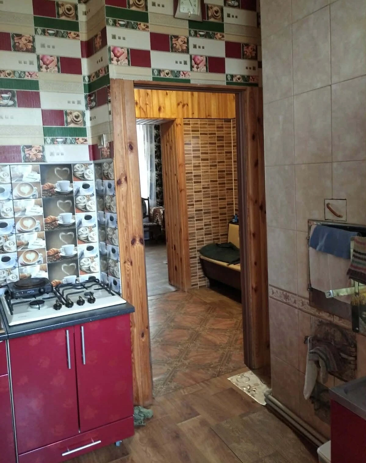 2-кімнатна квартира, Нові Білокоровичі: опалення без світла - фото 4