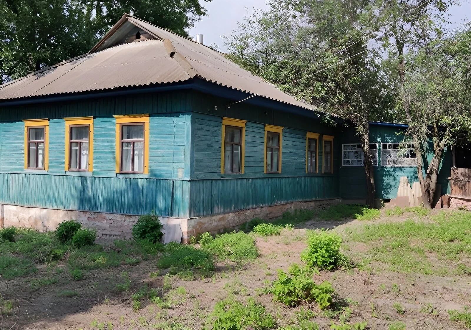 Будинок, Макишин: сад, криниця, пічне опалення - фото 1