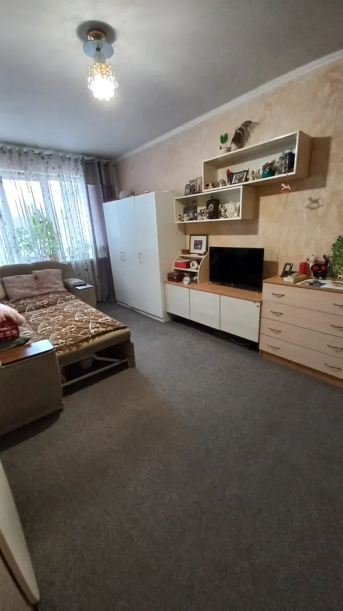 3-кімнатна квартира, Польова: окремі кімнати, спецвиплати - фото 1