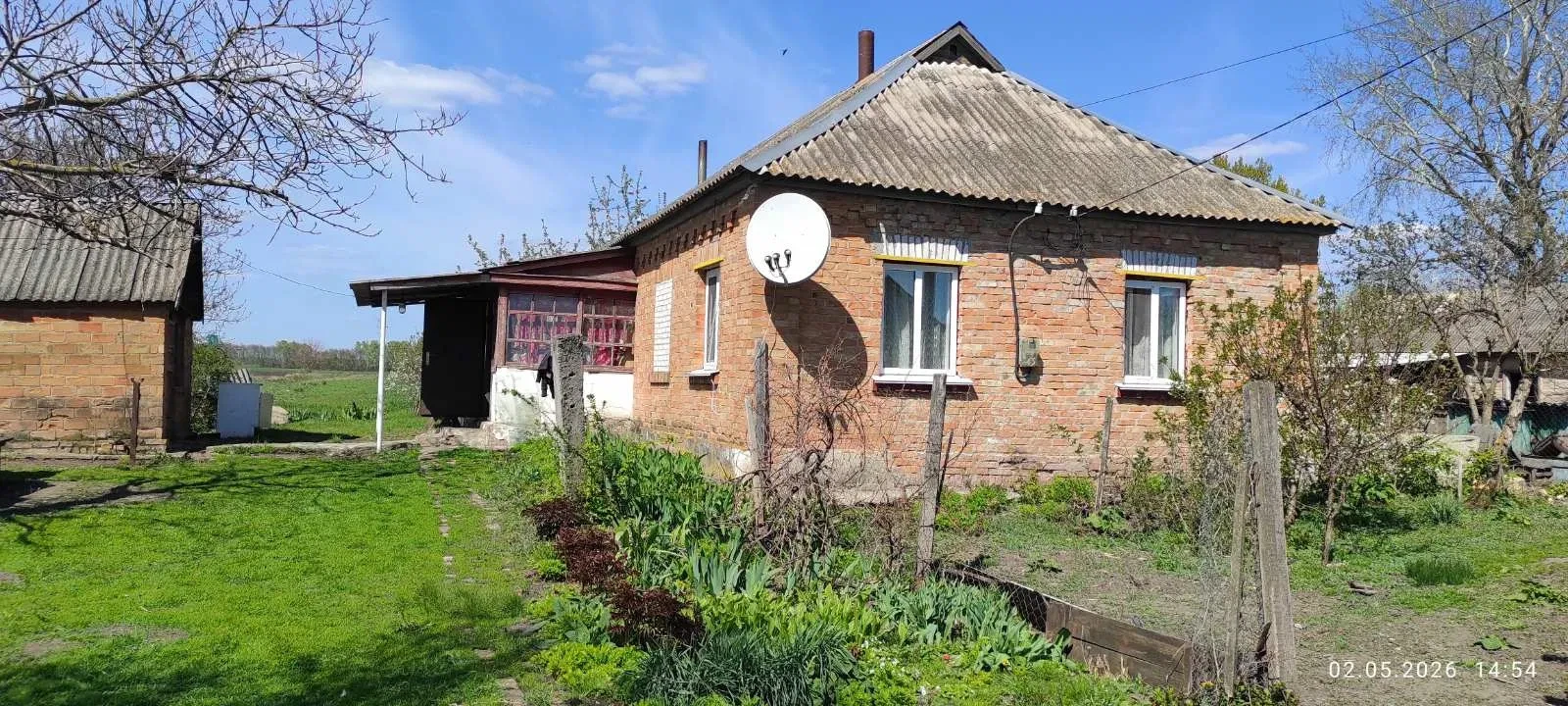 Будинок, Вінинці: 40 соток землі, житловий стан, торг