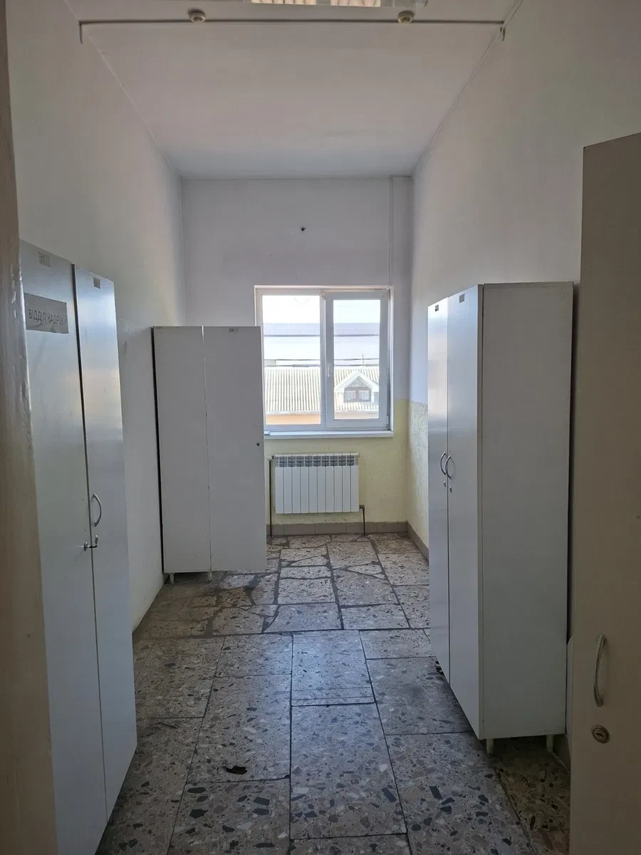 Офіс, Виноградів: 2-й поверх, 4 кабінети, 2 входи - фото 2