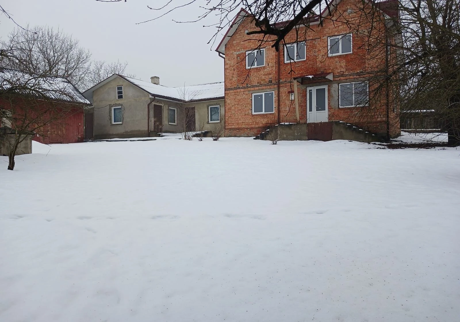 Будинок, Валя Кузьмина: криниця, літня кухня, сарай - фото 2