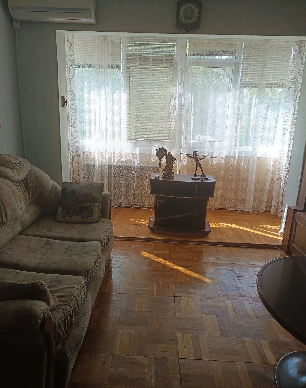 4-кімнатна квартира, Дніпровський (Ленінський): чешка, бойлер - фото 1