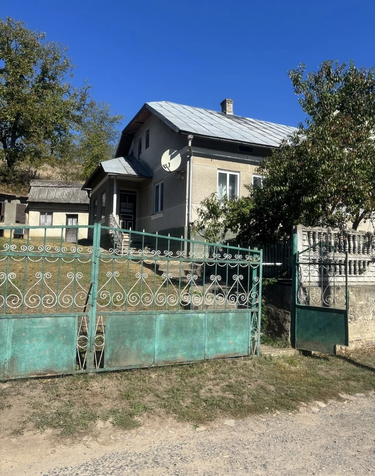 Дом, Стигла: участок 83 сотки, гараж с подвалом - фото 1
