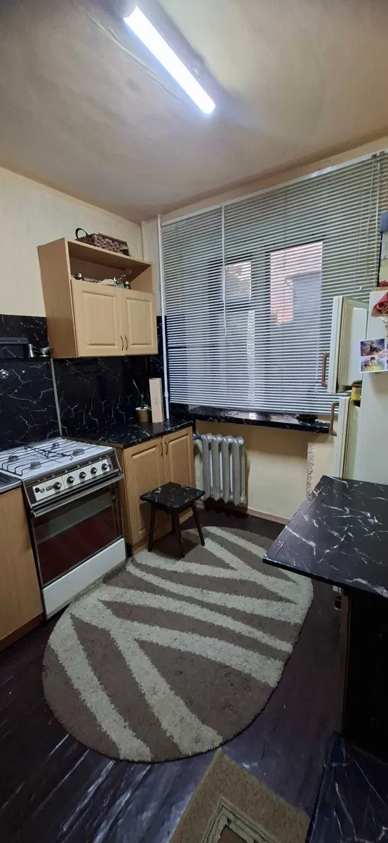 1-кімнатна квартира, Приморський: балкон, ванна