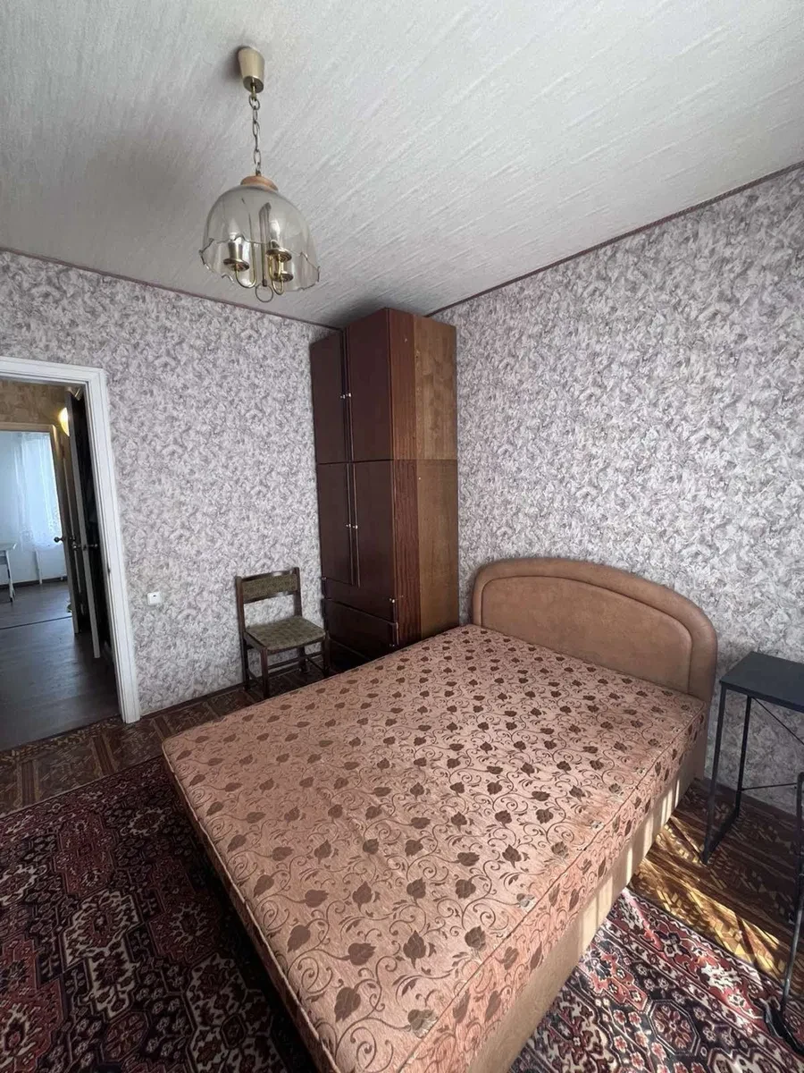 3-кімнатна квартира, Дарницький: метро Позняки 5 хв пішки