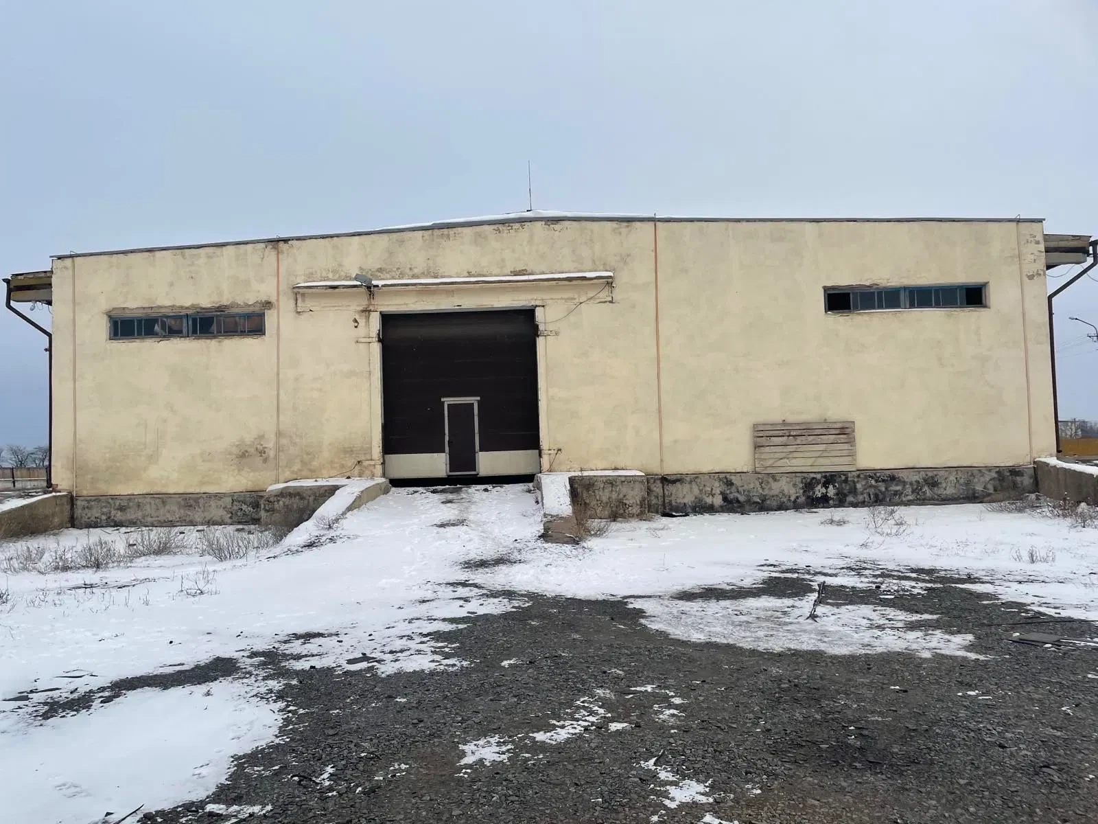 Производственно-складской комплекс, Ингулец: ж/д ветка, рампа, весовая, фото 2