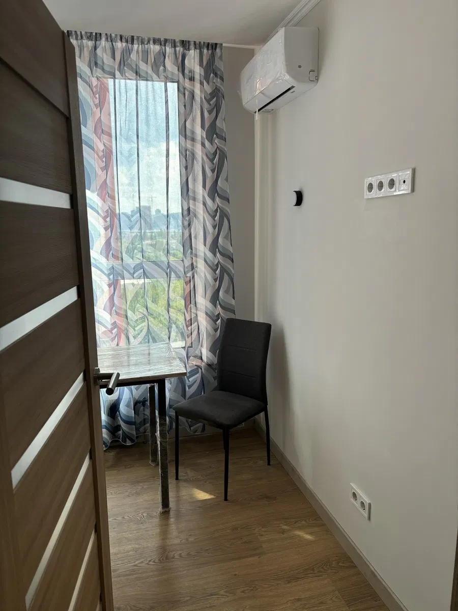 1-кімнатна квартира у ЖК DOCK32: генератор, вид на Поділ - фото 2