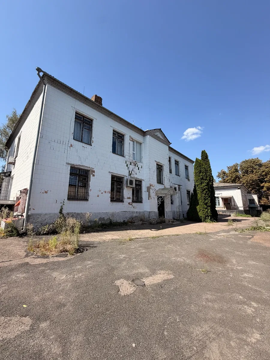 Помещение, Пирятин: большое окно, центральное отопление, фото 5