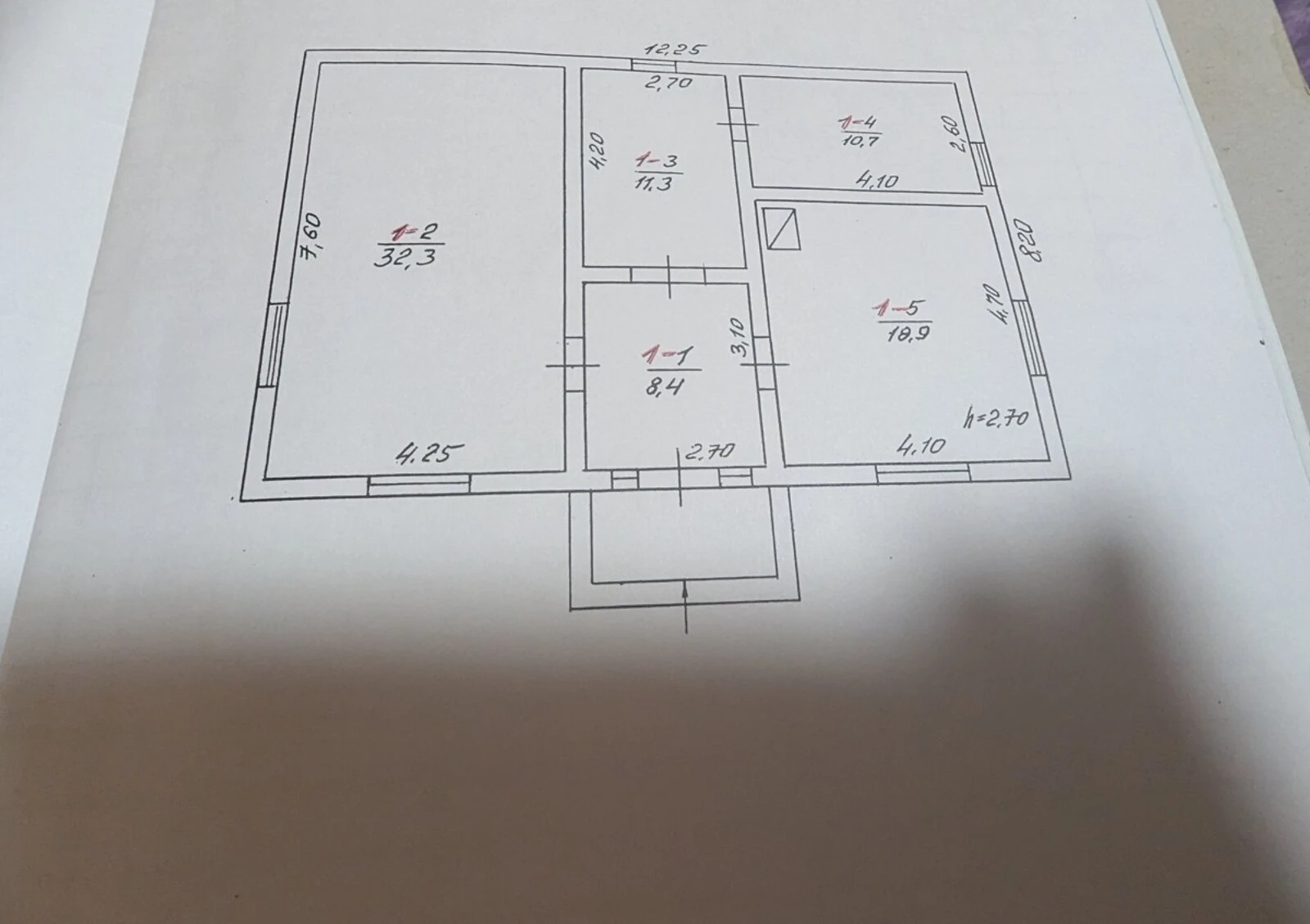 Будинок, Чуньків: гараж, ділянка 20 м² - фото 1
