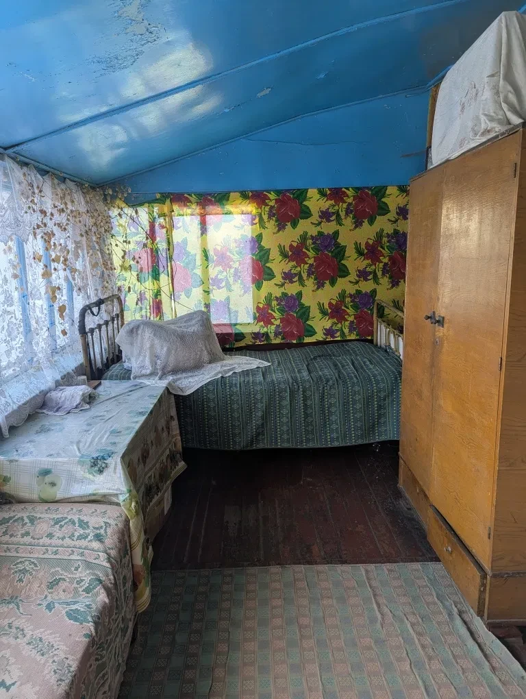 Будинок, Користь: ділянка 57 соток, літня кухня, господарські будівлі, фото 2