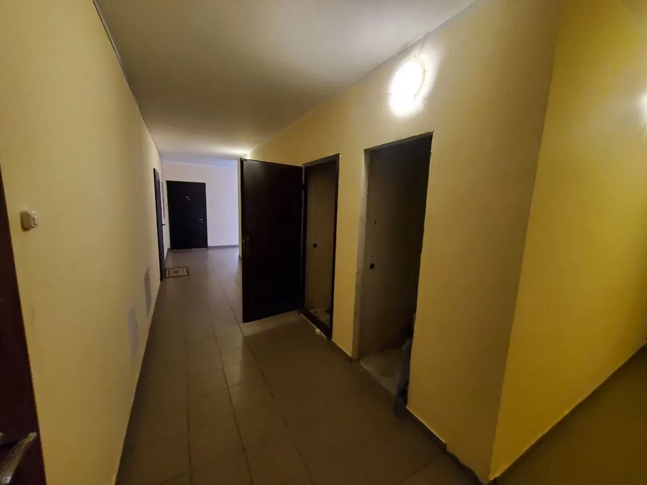 Комірка у Петровському Кварталі: відеоспостереження, охорона - фото 2