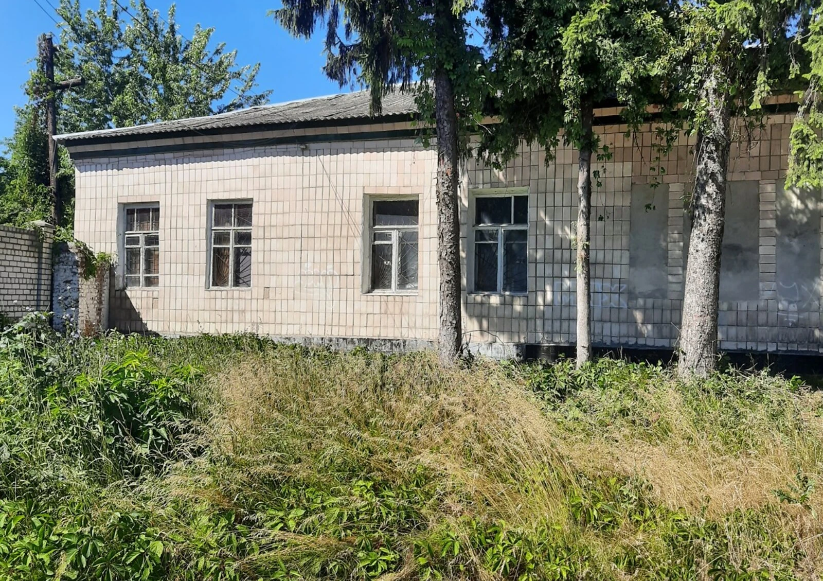 Комерційне приміщення, Щемилівка: автономна котельня, охоронець