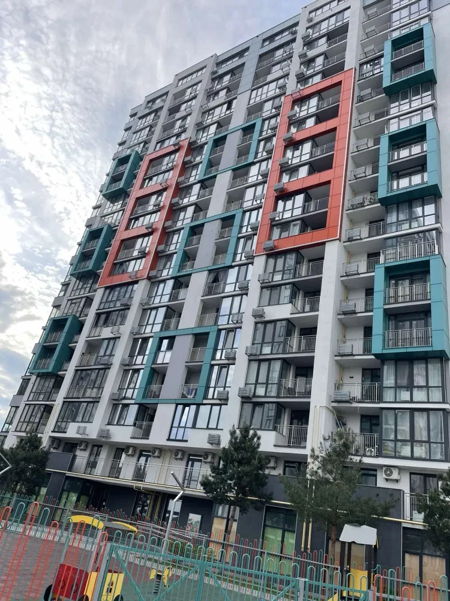 1-кімнатна квартира у ЖК Crystal Avenue: арт-деко, вода без світла - фото 2