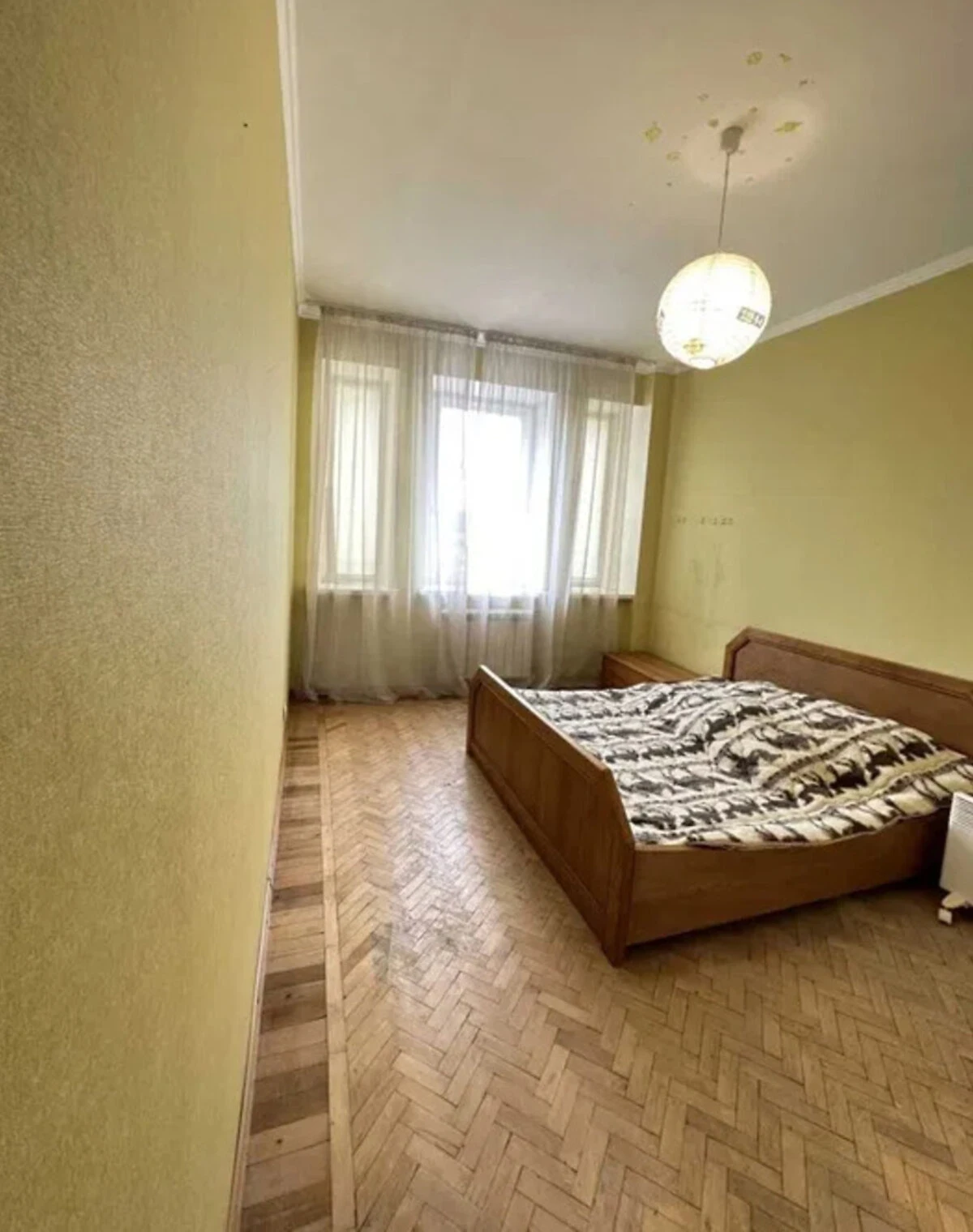 3-комнатная квартира, ул. Алчевских: кухня-студия, балкон, 2018 года, фото 5