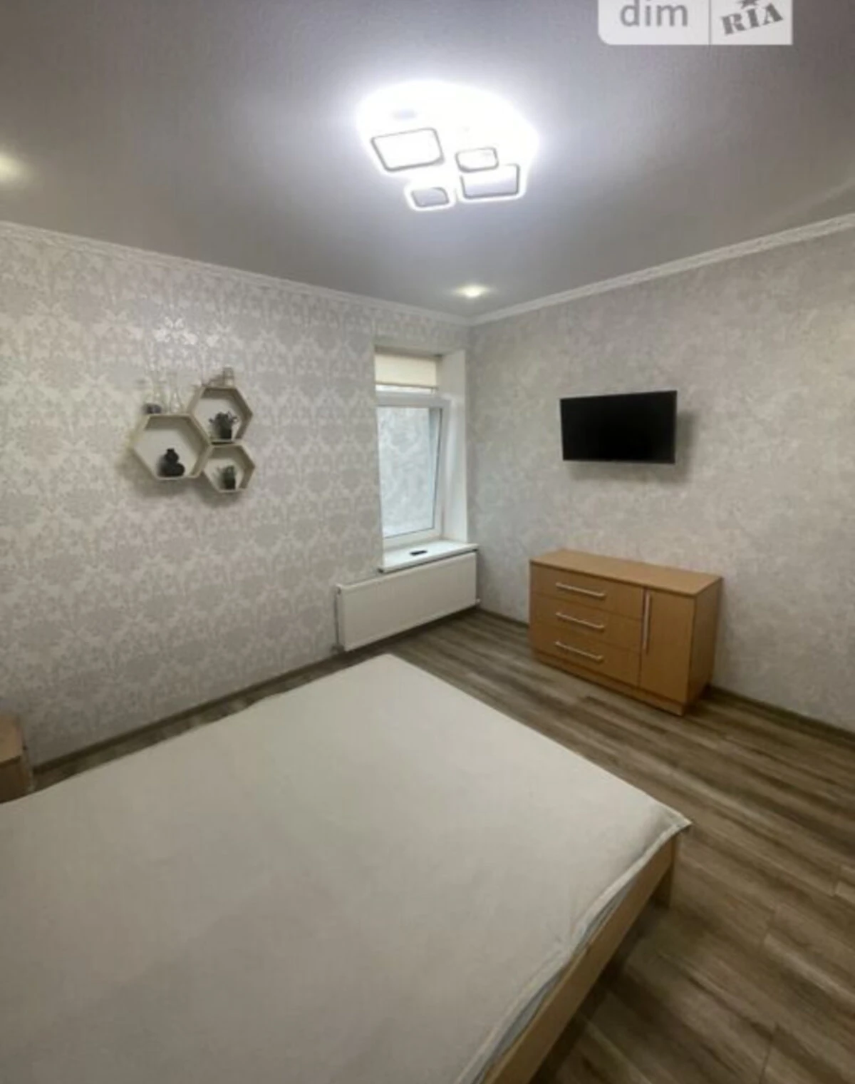 1-кімнатна квартира, Старе місто: кухня-студія, паркомісце - фото 4