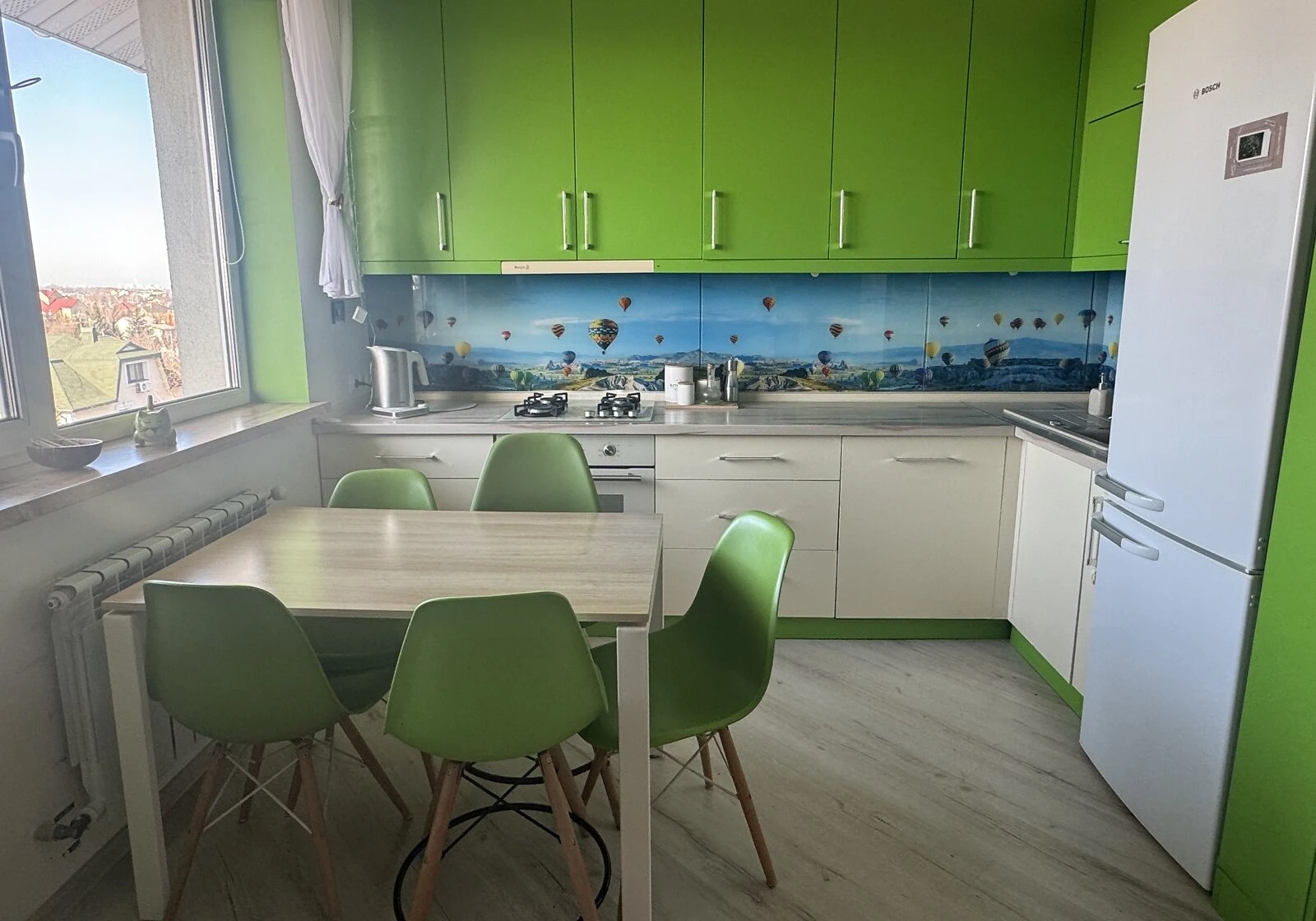 3-кімнатна квартира, Гатне: дизайнерський ремонт, резервне живлення