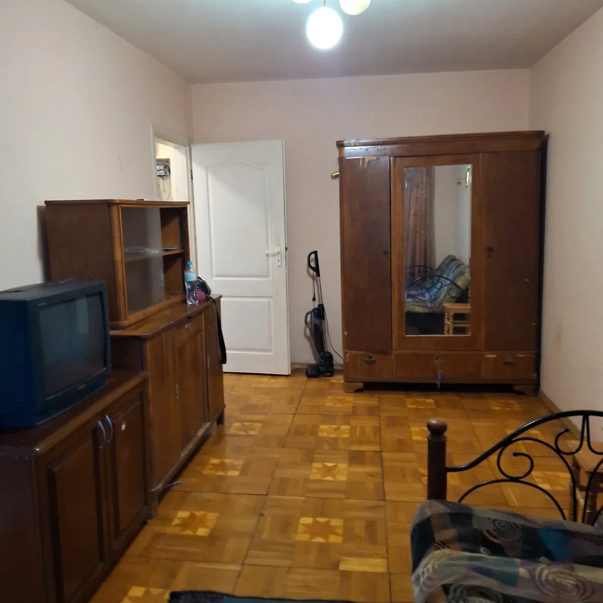 2-кімнатна квартира, Шевченківський: метро Нивки 5 хв, парк через дорогу - фото 2