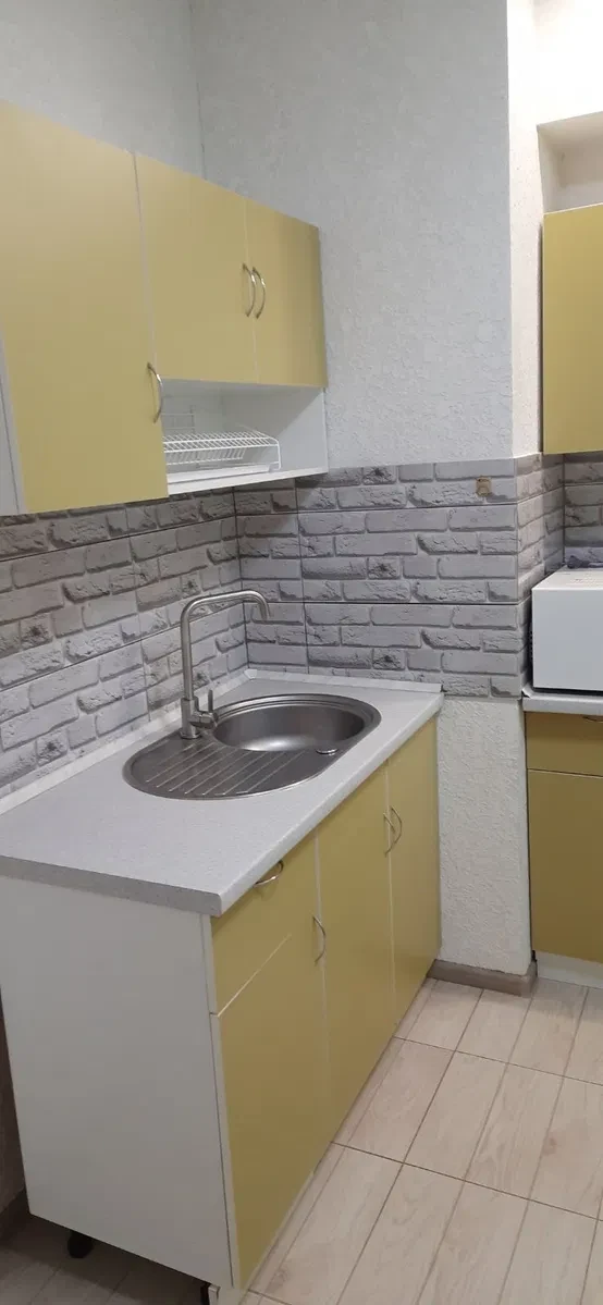 1-кімнатна квартира, Подільський: євроремонт, ліфт працює без світла, фото 5
