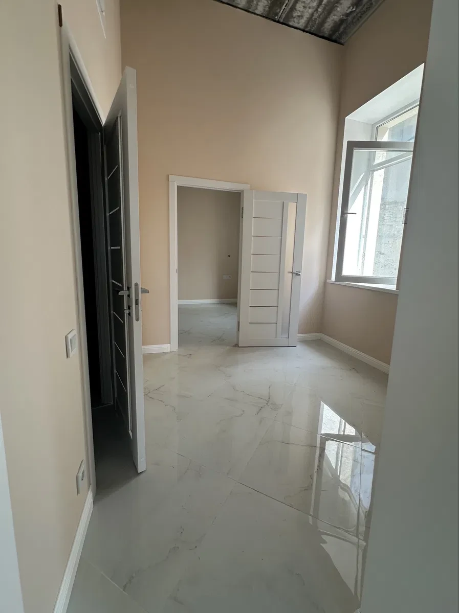 Помещение, Каменец-Подольский: первая сдача, вид на Ратушу, фото 5