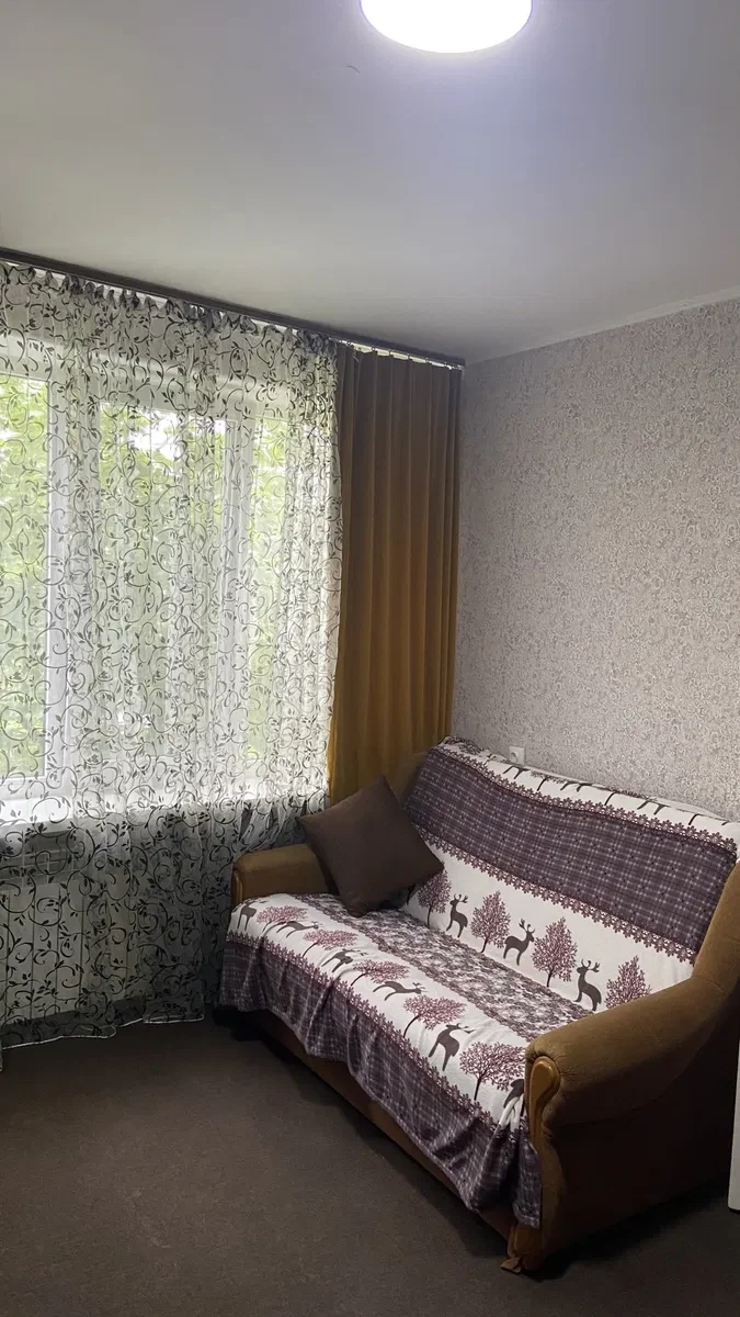 1-комнатная квартира, Шевченковский: метро в 10 мин, фото 3