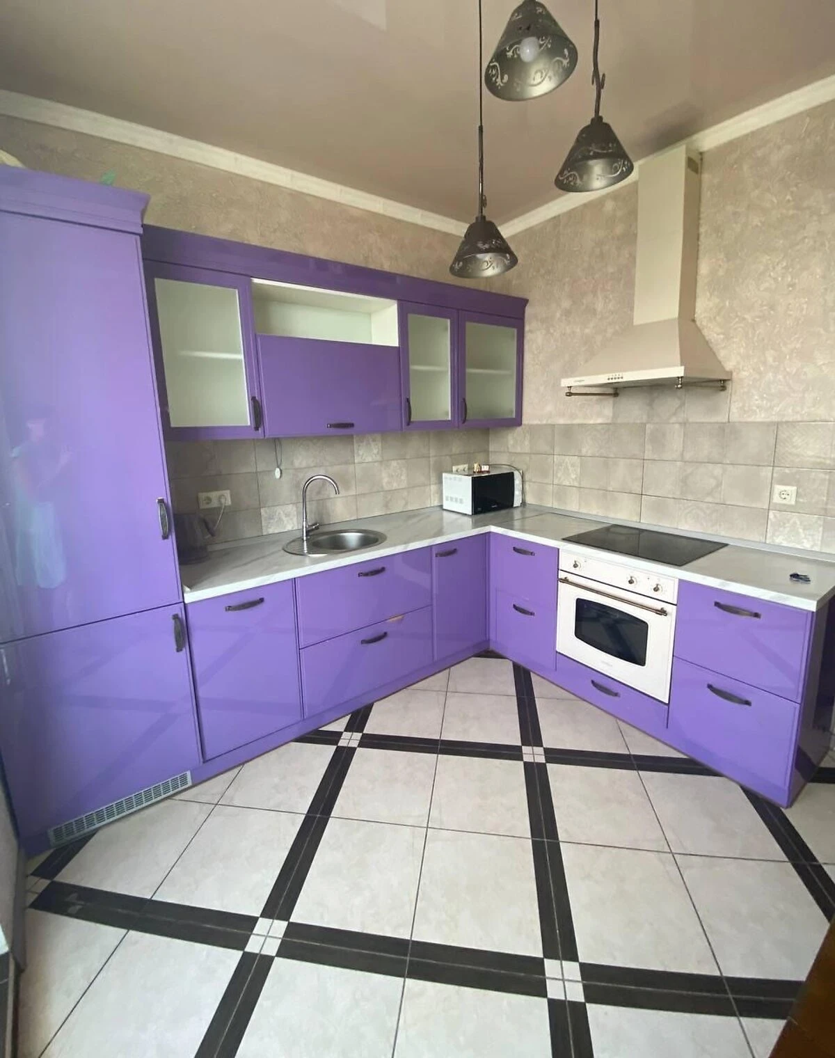 2-комнатная квартира, Аркадия: кухня 12 м², кондиционер, фото 3