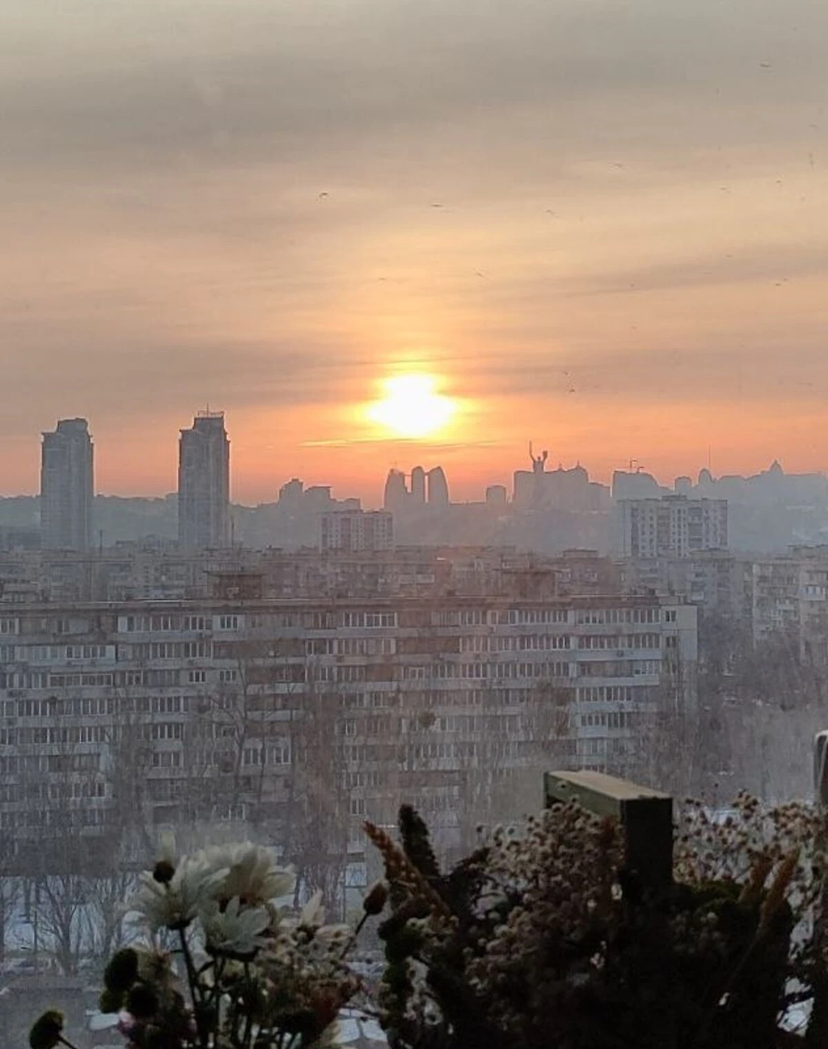 1-кімнатна квартира, Соцмісто: кухня-студія, вода й ліфт без світла - фото 4