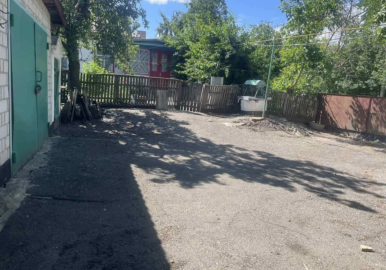 Будинок, Самгородок: гараж, ділянка 44 сотки, криниця - фото 2