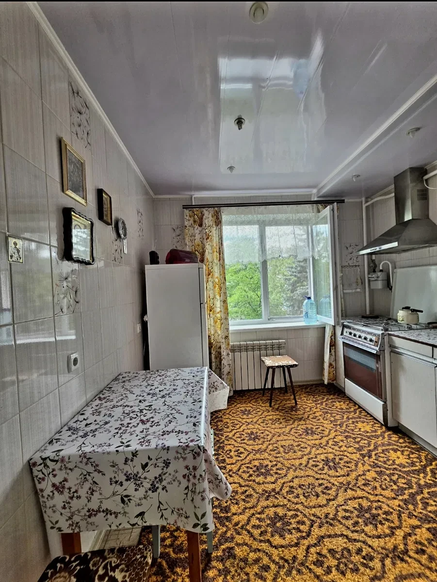 2-кімнатна квартира, Слов'янськ: окремі кімнати, тепла вода завжди - фото 3
