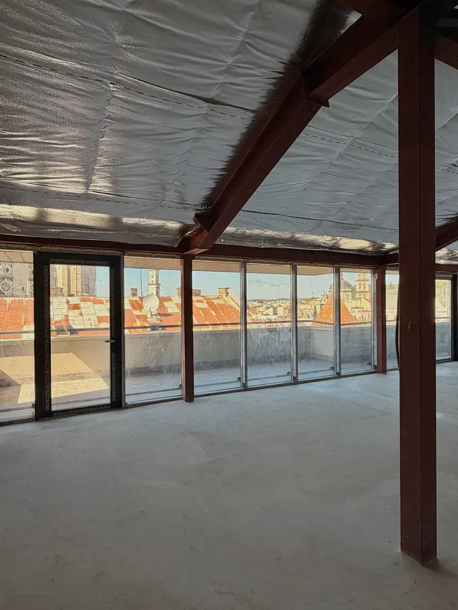 Приміщення, Галицький: тераса 150 м², басейн, ремонтні канікули - фото 4