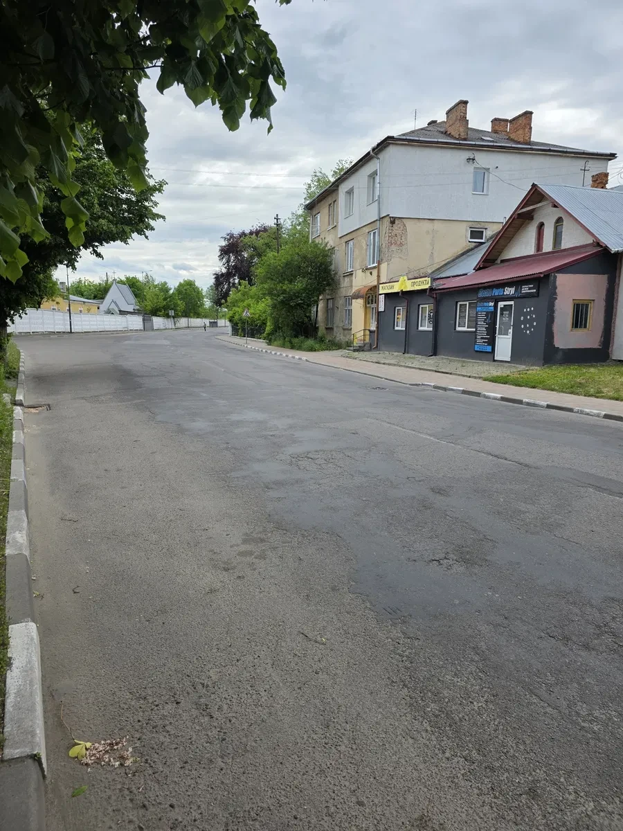 Приміщення, Стрий: фасадне, паркувальне місце, сигналізація - фото 3