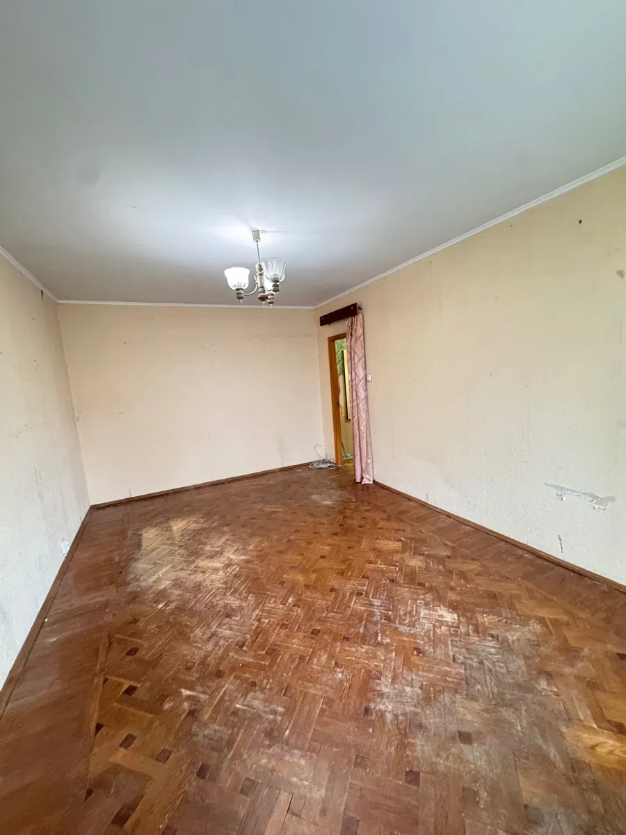 2-кімнатна квартира, Оболонський: метро Мінська 7 хв пішки, під ремонт - фото 4