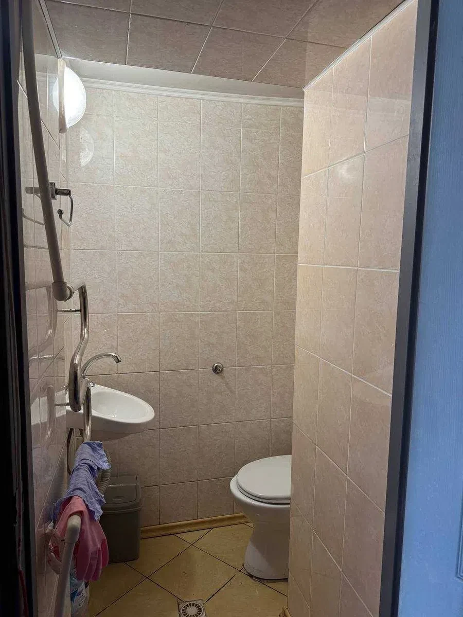 Помещение, Приморский: фасадное, вывеска магазина, фото 5