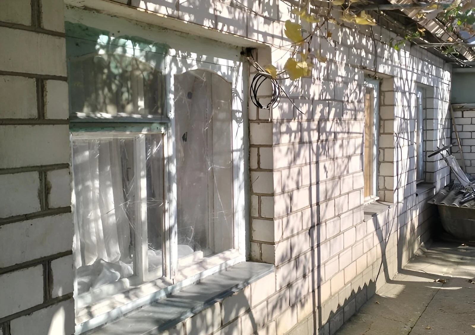 Будинок, Військова Слобідка: пічне й газове опалення, сад - фото 3