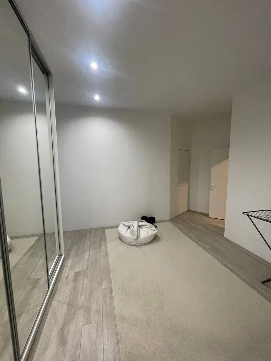 2-кімнатна квартира у ЖК Парк Тауер: тераса 60 м², панорамний краєвид - фото 2