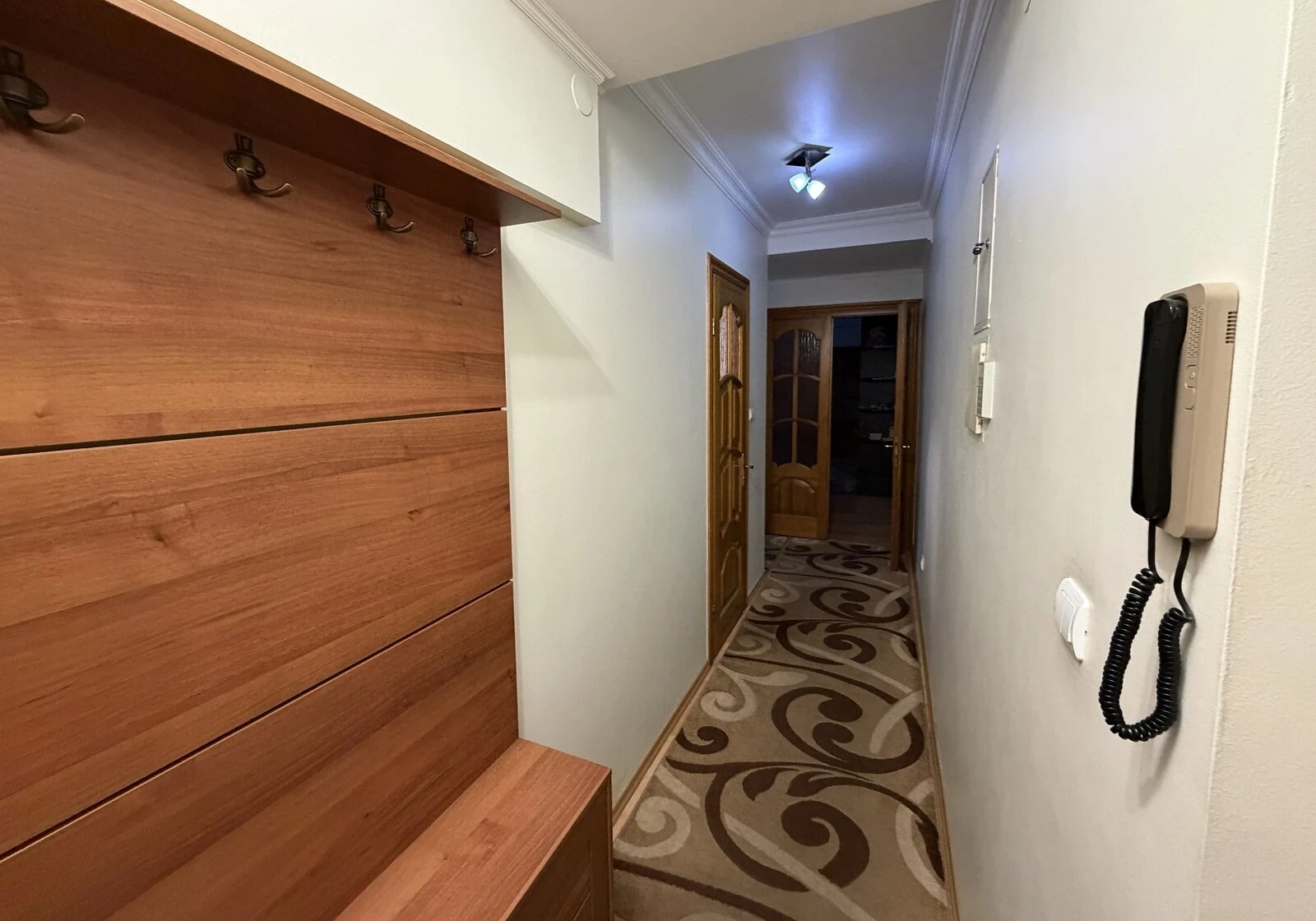 2-комнатная квартира, Центр: евроремонт, терраса, фото 5