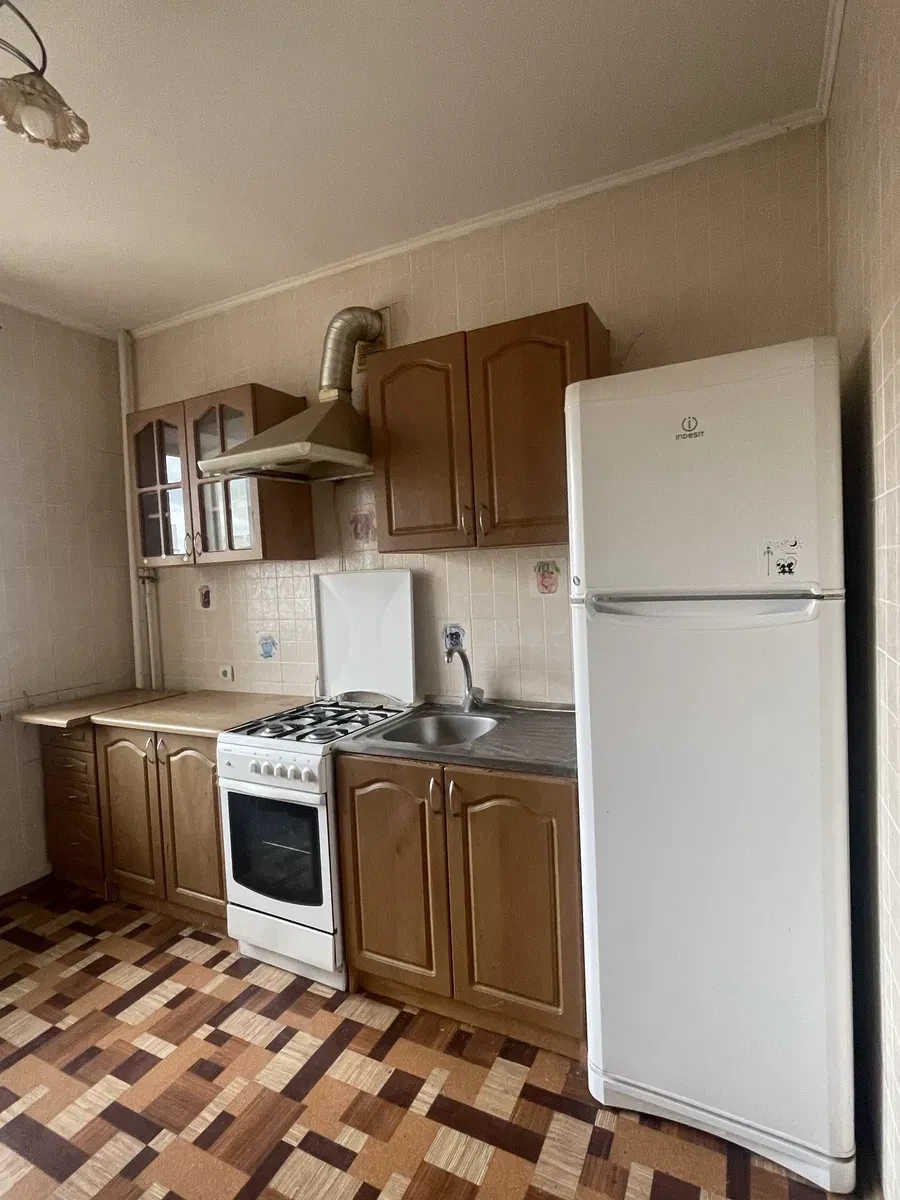2-кімнатна квартира, Салтівський: кухня 10 м², косметичний ремонт, фото 3