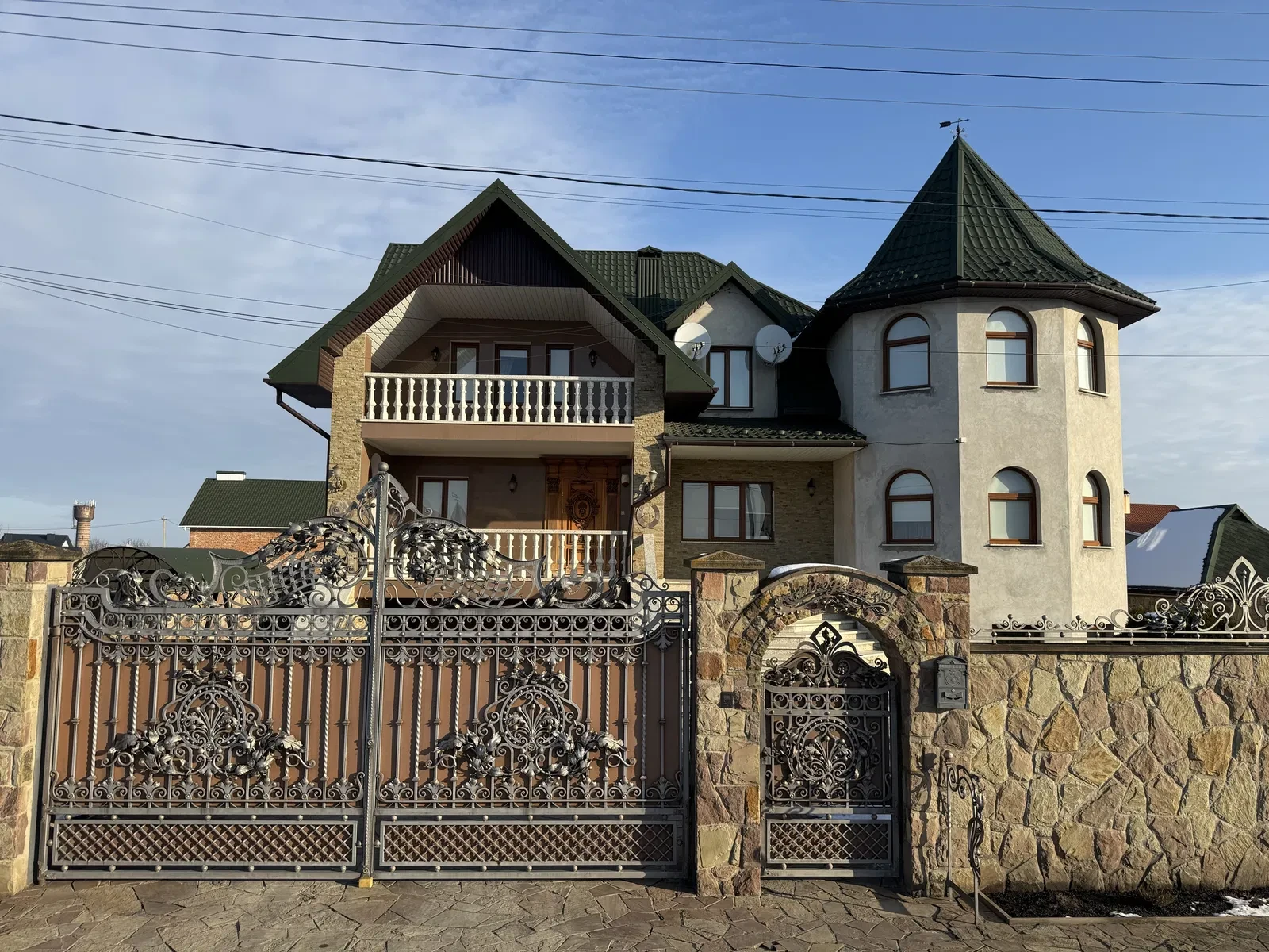Дом, Чортков: дизайнерский ремонт, 19 соток, сад и пруд - фото 3