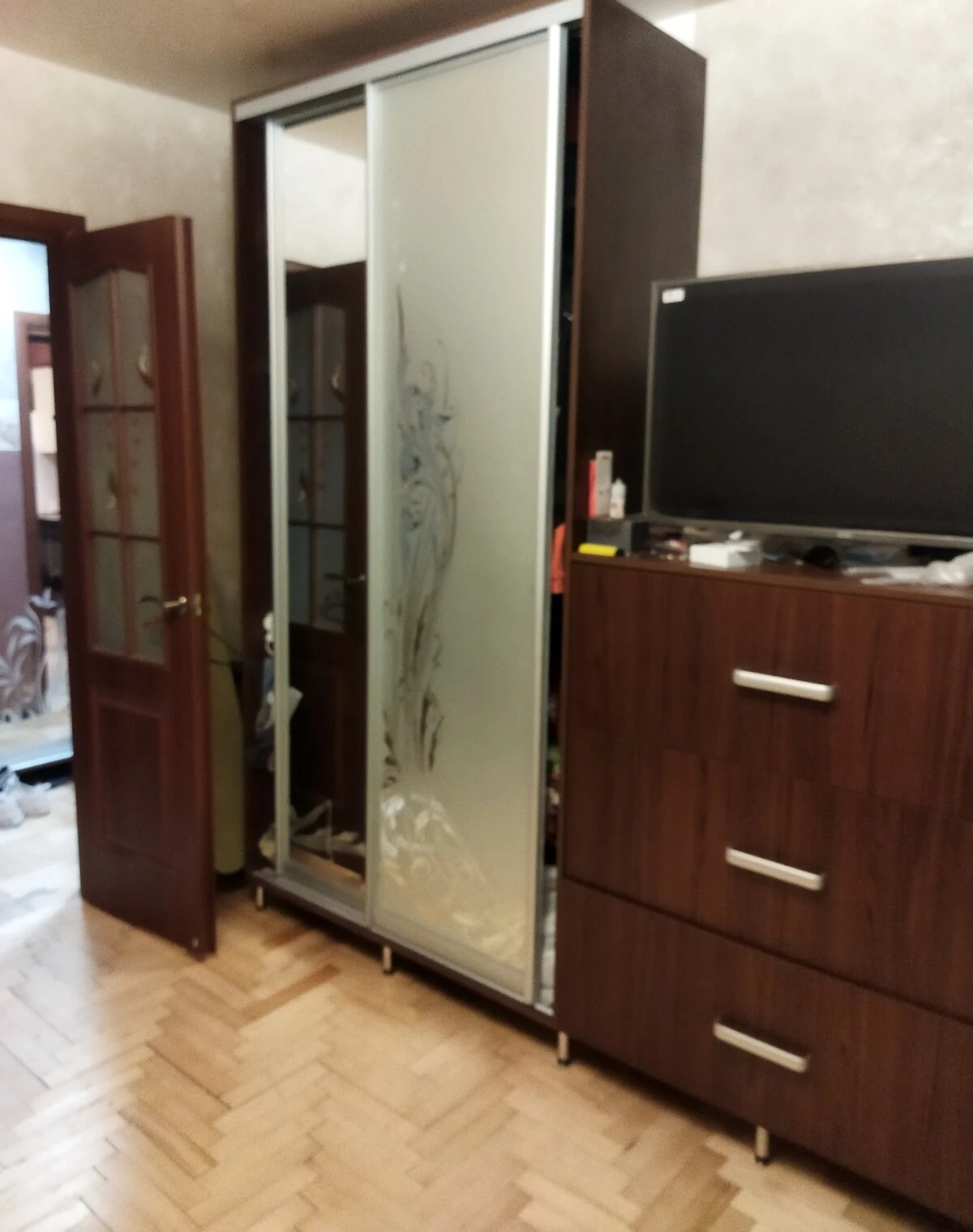 3-кімнатна квартира, Дружба: євроремонт, балкон, паркет - фото 2